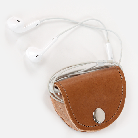Bèl Mizik Earbud Holder